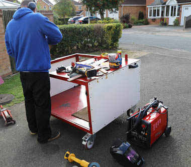 Cutting CNC Sieg Table Down